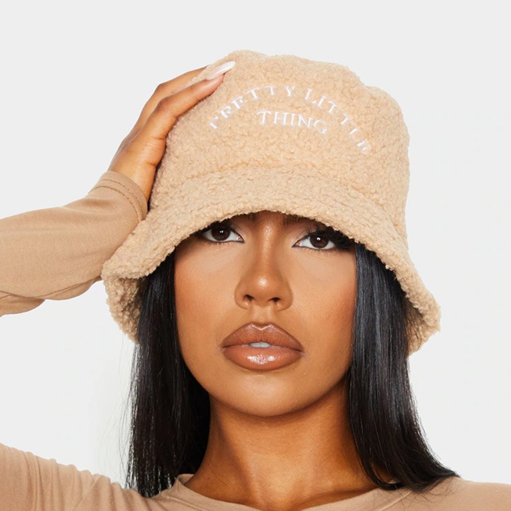 PRETTYLITTLETHING TAN BORG BUCKET HAT